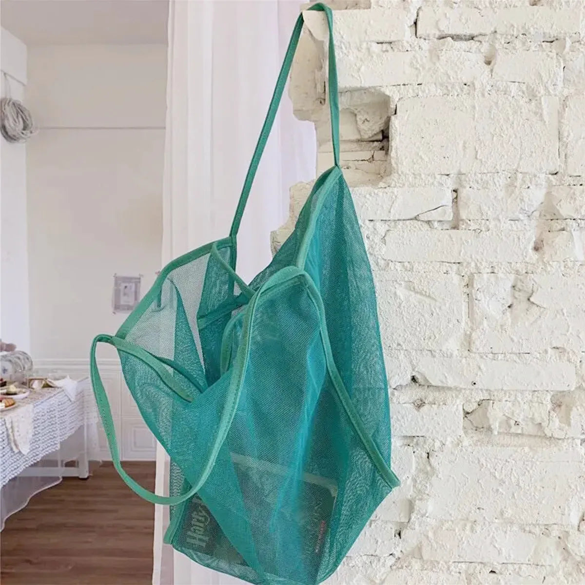 New Mesh Hollow Out Tote Bag Women Trendy Women'S Handbag Sandy Beach Shoulder Bag Large Capacity Canvas Shoping Girl Tote Sac